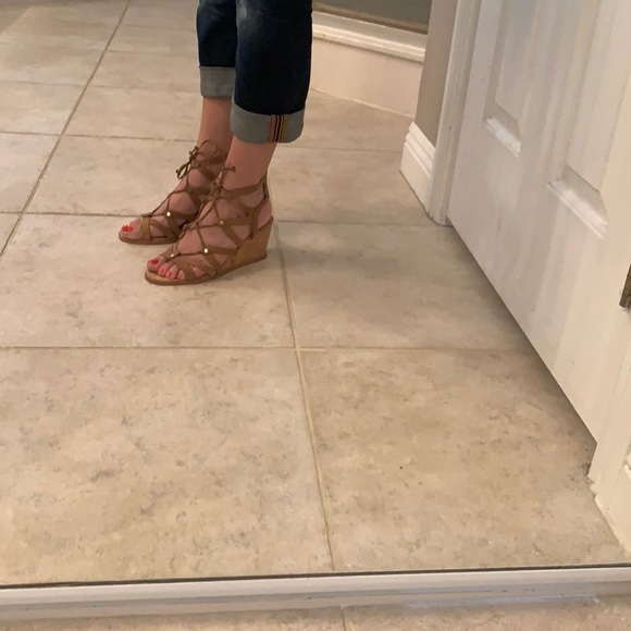 Bohemian style wedges - Picture 1 of 5